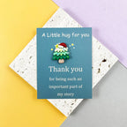 Christmas Cards with Charms | Mini Figürlü Kartlar – Noel’in Neşesini Taşıyan Zarif Detaylar